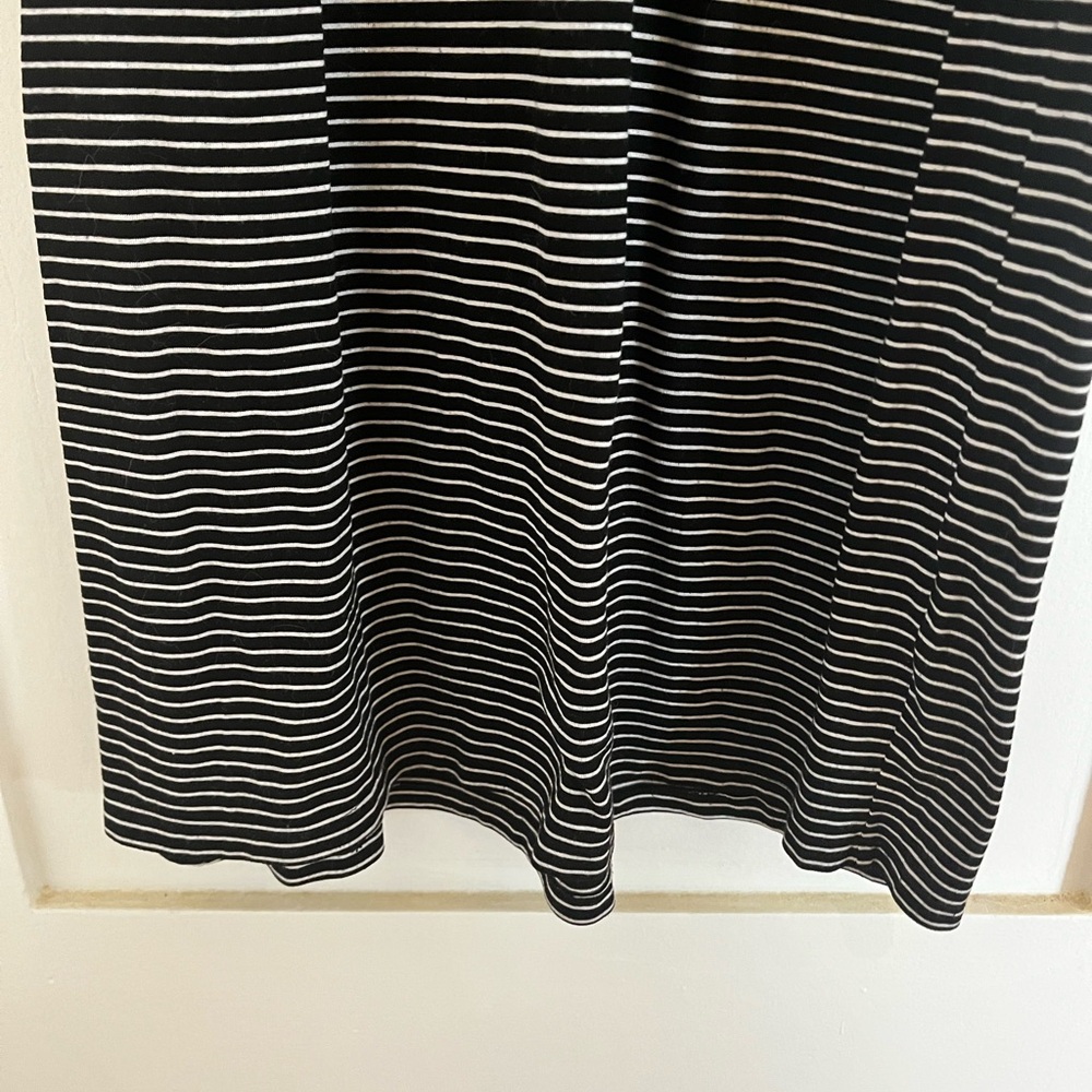 Two by Vince Camuto Black and White Striped Maxi Dress - Size M - Picture 4 of 6